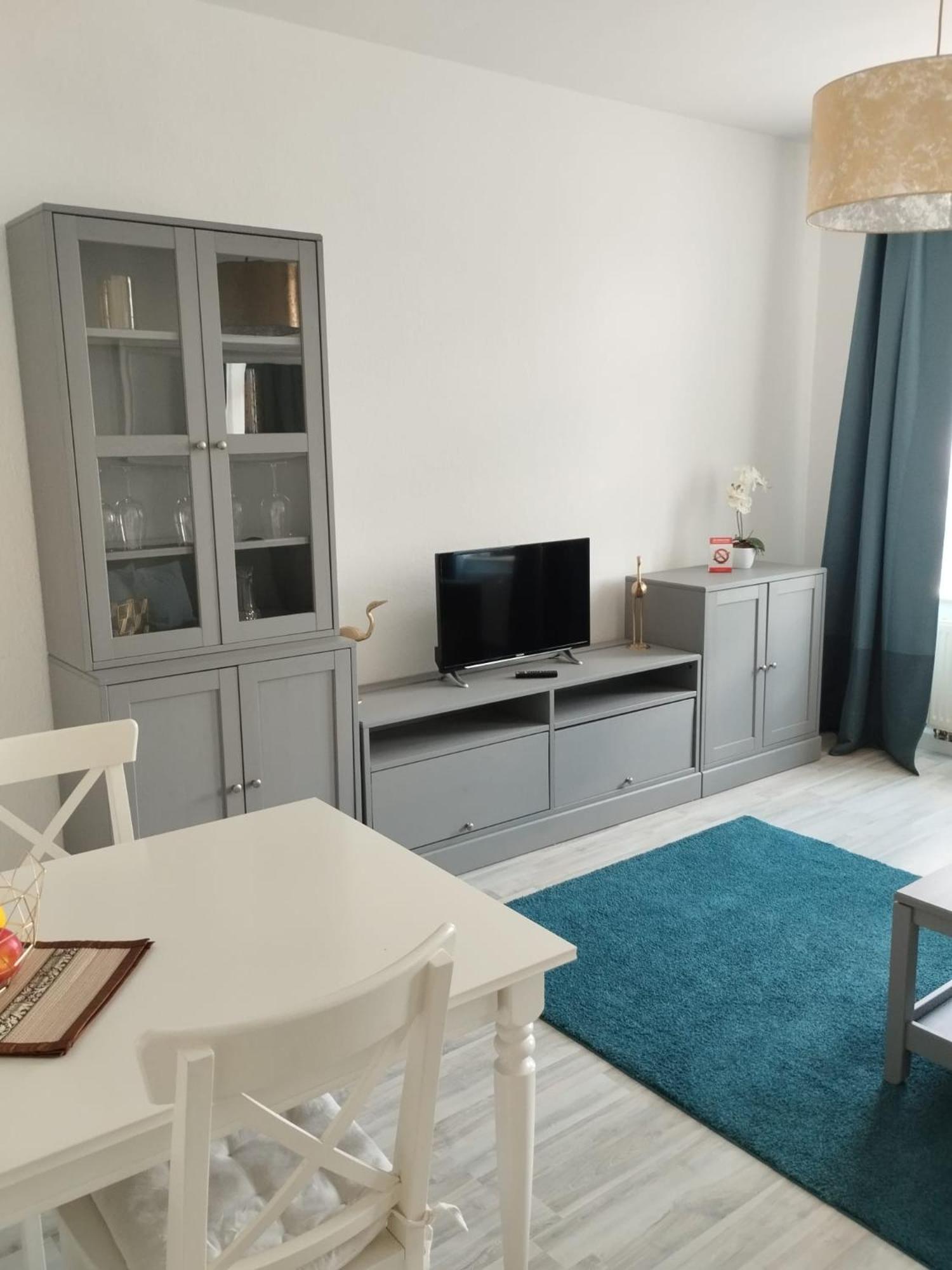 Mikra Homes24 In Кемниц Екстериор снимка